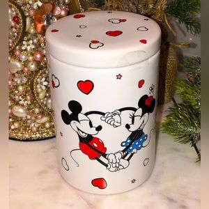 ✨NWT✨ Disney Mickey & Minnie Mouse Ceramic Canister Jar Valentine